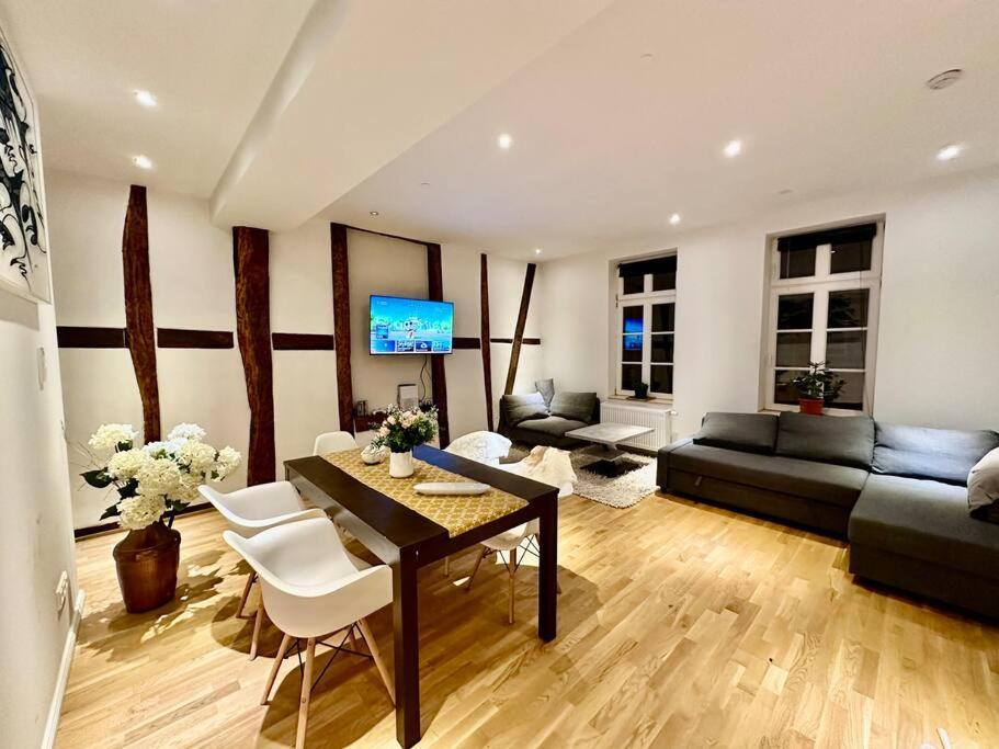 Wohnung Am Schloss 2 - Bestes Apartment In Weilbourg Extérieur photo